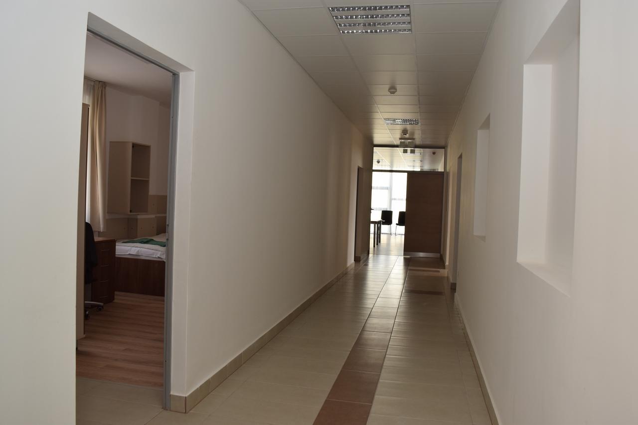 Hostel Marothi Kollegium Debrecín Exteriér fotografie